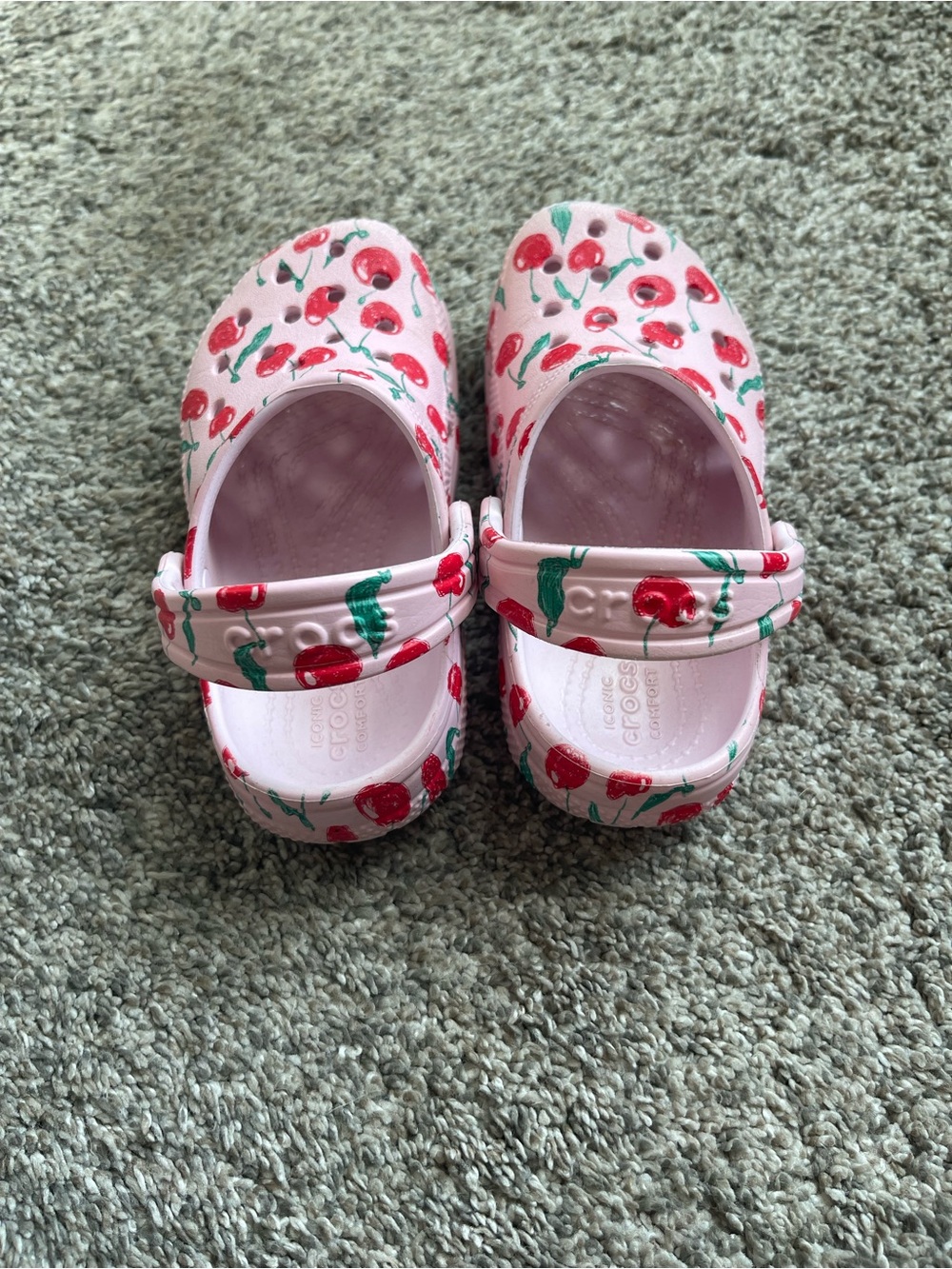 CROCS classic fresh fruit collection cherry print size 10 - Picture 5 of 8